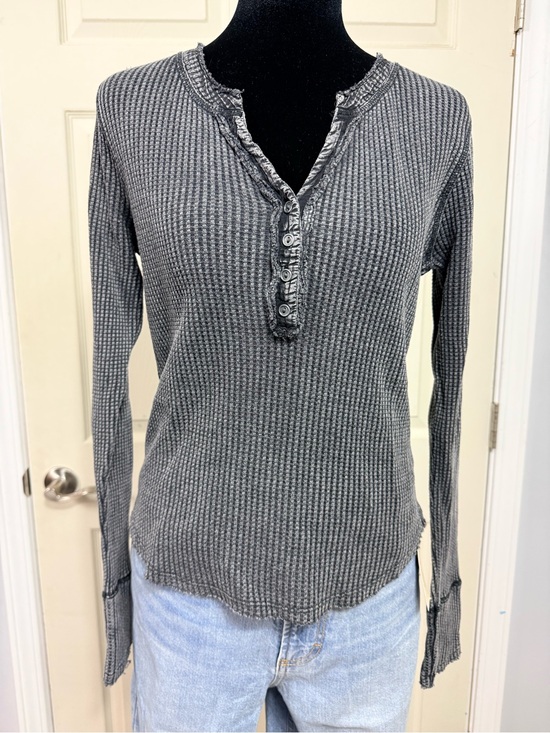 Lucky Brand Tops - Lucky Brand Charcoal Waffle Knit Henley Long-Sleeve Top